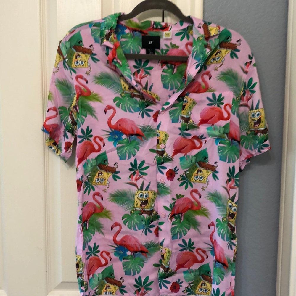 H&M spongebob shirt